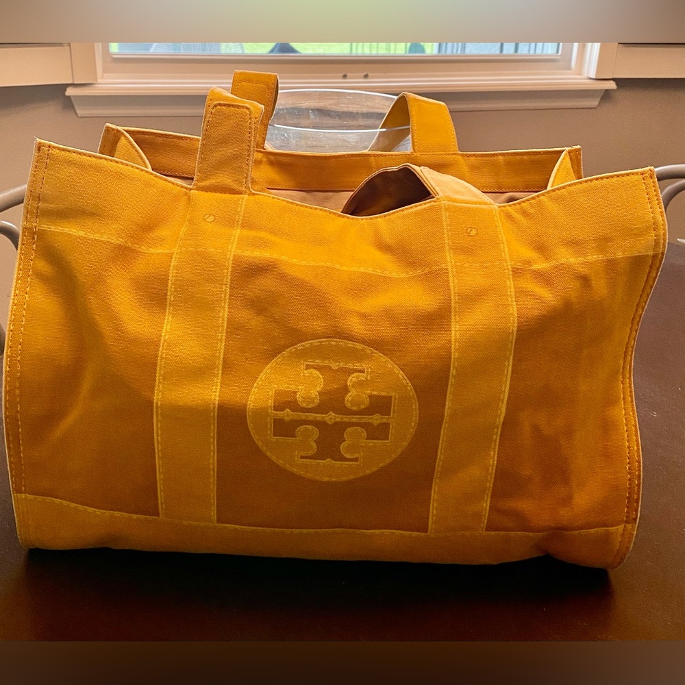 Elle Tory Burch Bag